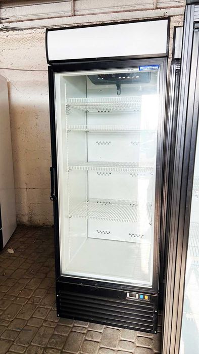 Якість! Холодильна шафа вітрина шкаф UBC Optima Coal. Гарантія 2 міс!