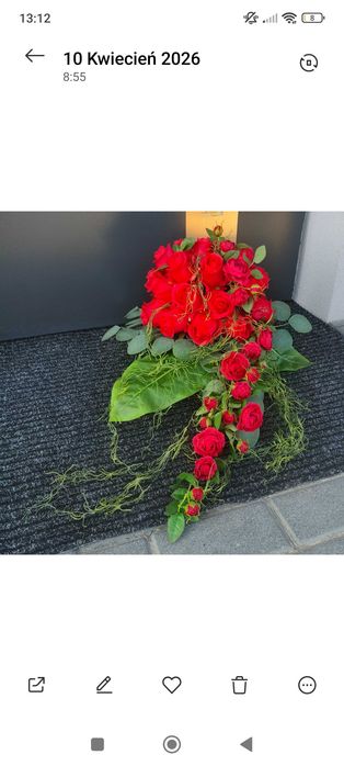 Kompozycja Nagrobna Czerwona Róża Kula