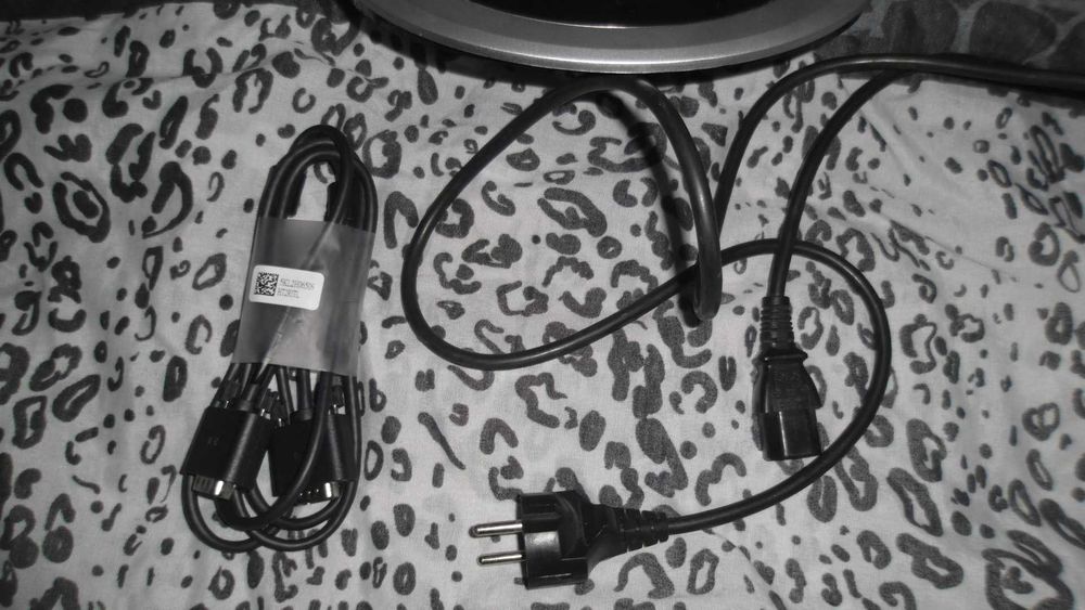 Монитор LG FLATRON L 194 WTS - SF  " 19 ,,