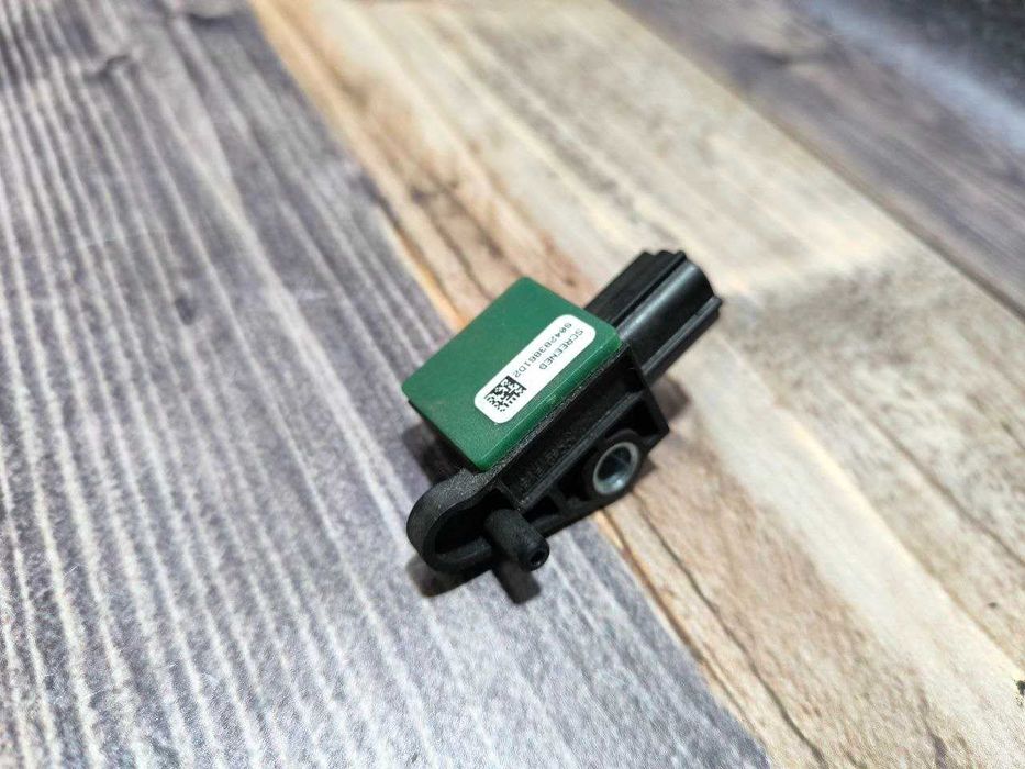 Датчик удару задній Airbag VW Tiguan 5N0959351