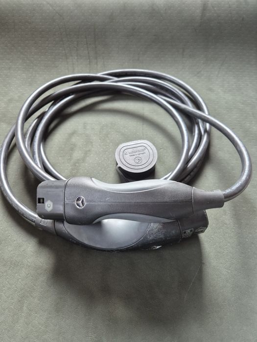 Зарядний кабель mercedes оригінал