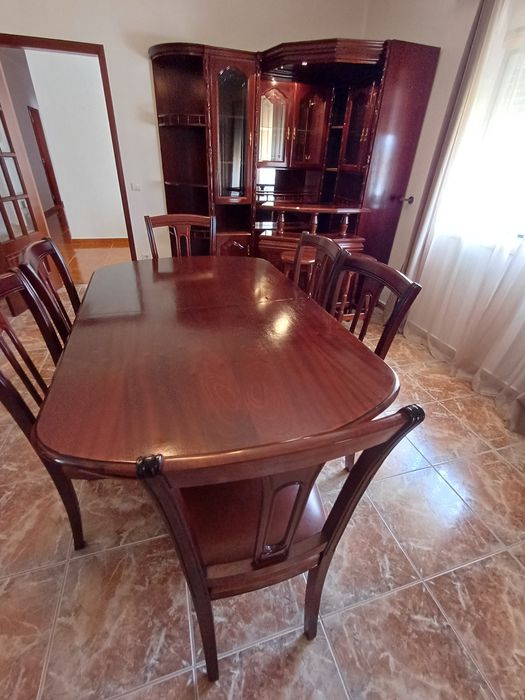 Mesa De Jantar Com 6 Cadeiras