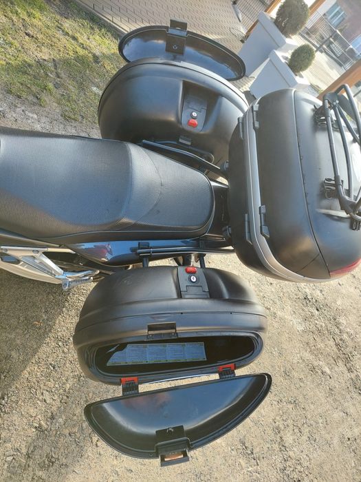 Yamaha FZS 1000 Fazer – zadbany, z wieloma dodatkami, nowe opony!