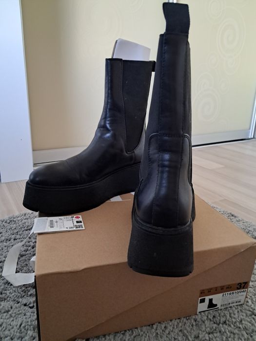 Сапоги,ботинки Zara 37 размер. Кожаные