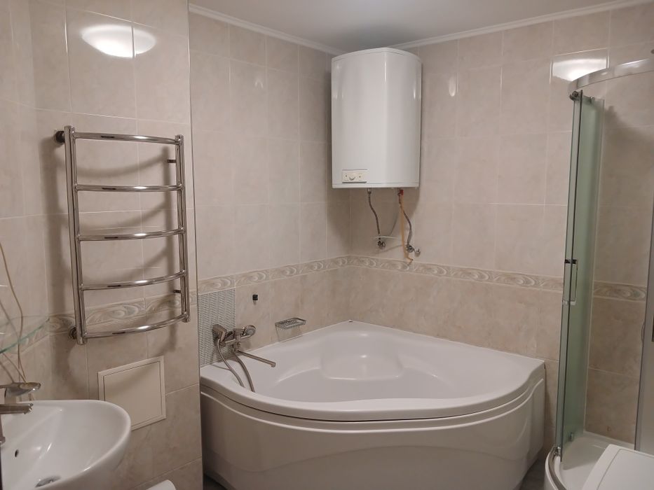 Оренда 3х кімнатної квартири метро Харківська