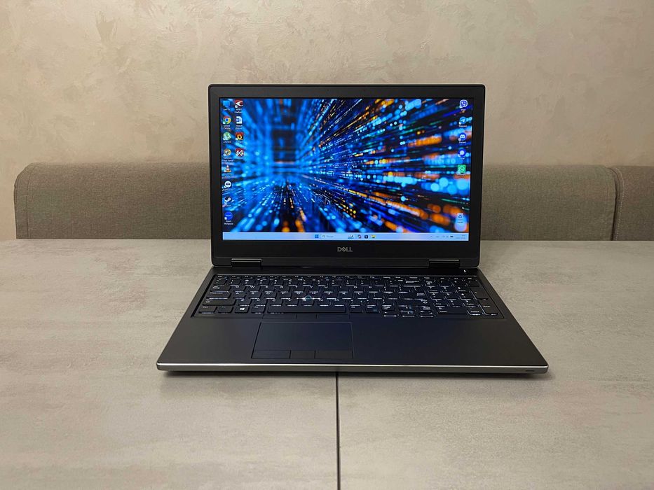 Ноутбук Dell Precision 7530, 15.6" FHD IPS, Intel Xeon E-2176M, 16GB DDR4, 512GB NVMe SSD, NVIDIA Quadro P2000 4GB GDDR5