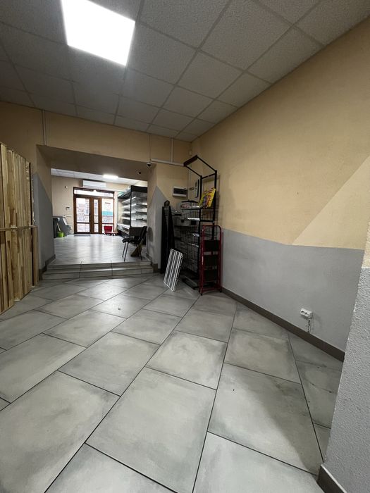 Здам приміщення вул. Хмельницького.