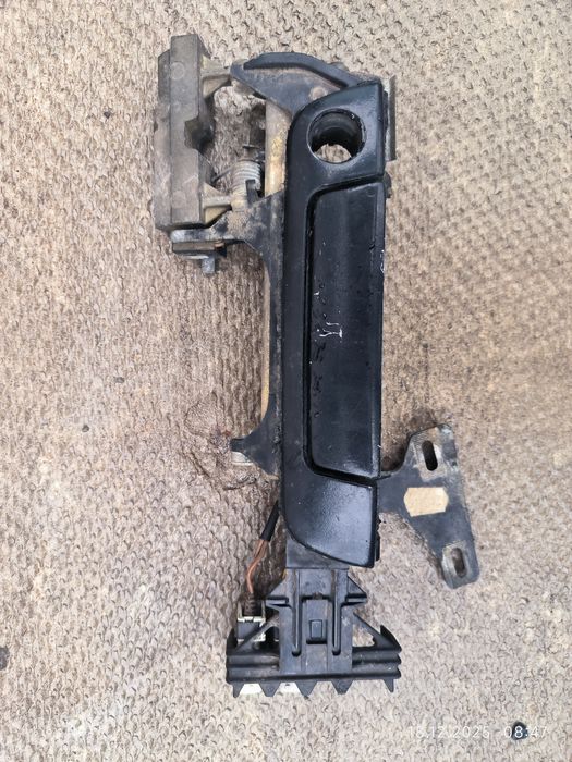 Ручка водительской двери дорест BMW E34 з накладкою