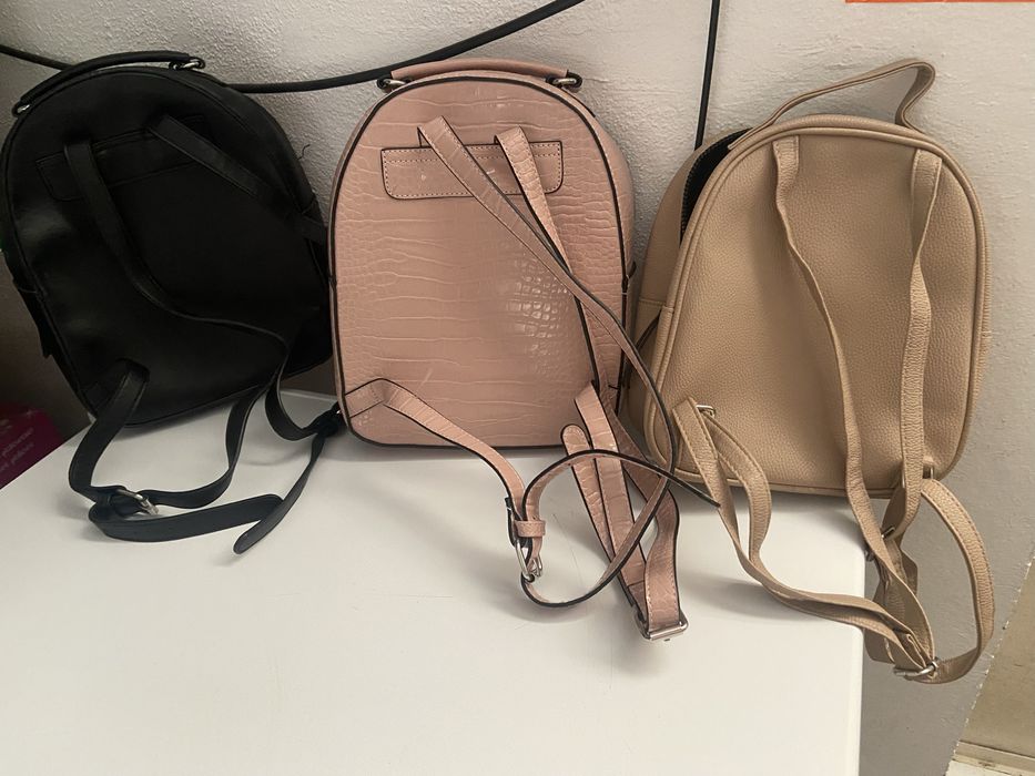 Tres malas com alcas 5€ cada