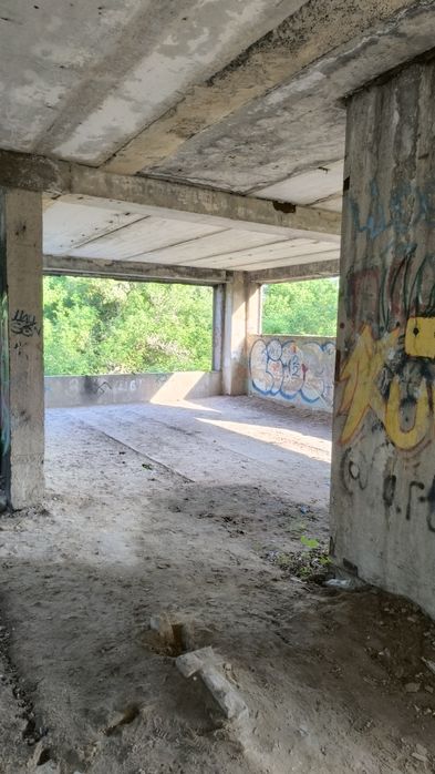 Комплекс приміщень під реконструкцію