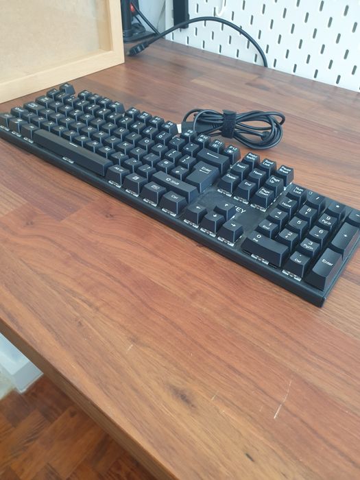 Teclado Mecânico Full Size ISO Blue Switches