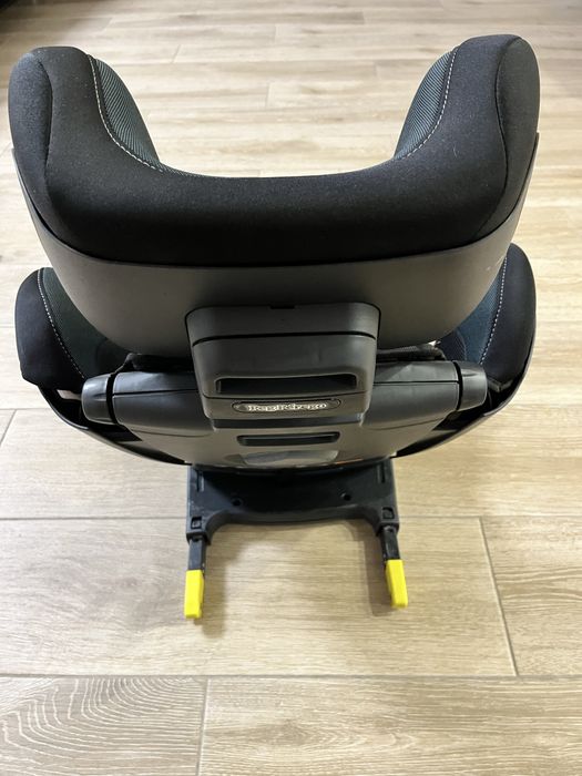 Дитяче автокрісло трансформер Peg-Perego Viaggio 2-3 Flex Італія