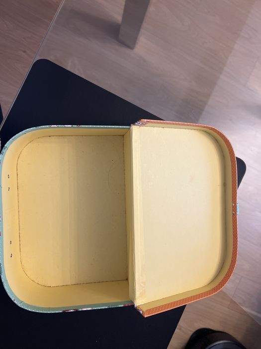 Caixa de arrumação tema criança