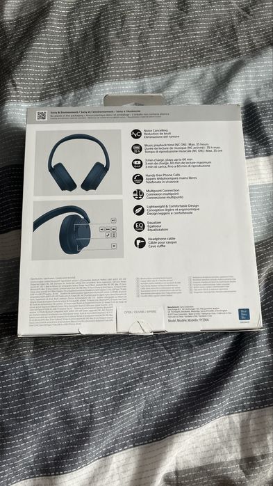 Навушники Sony WH-CH720N