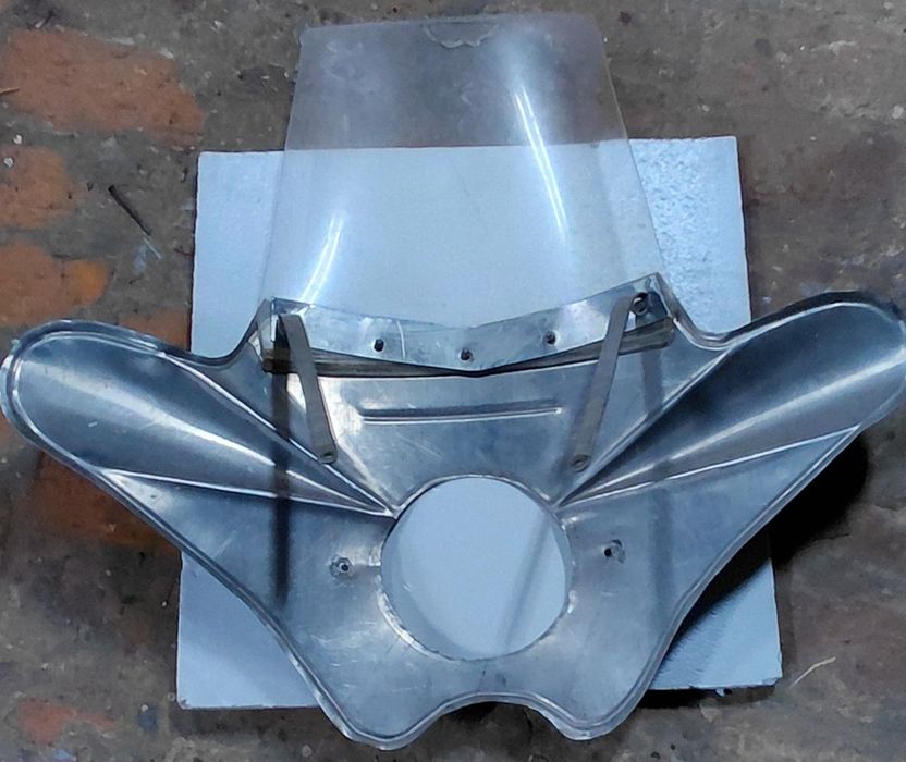 ветровое стекло на ИЖ