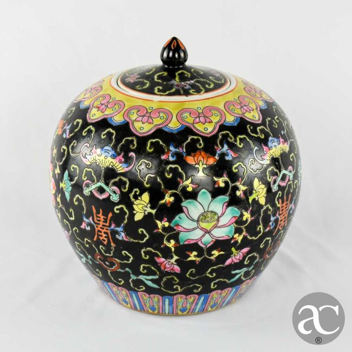 Pote de gengibre, Família Negra, Porcelana da China, República