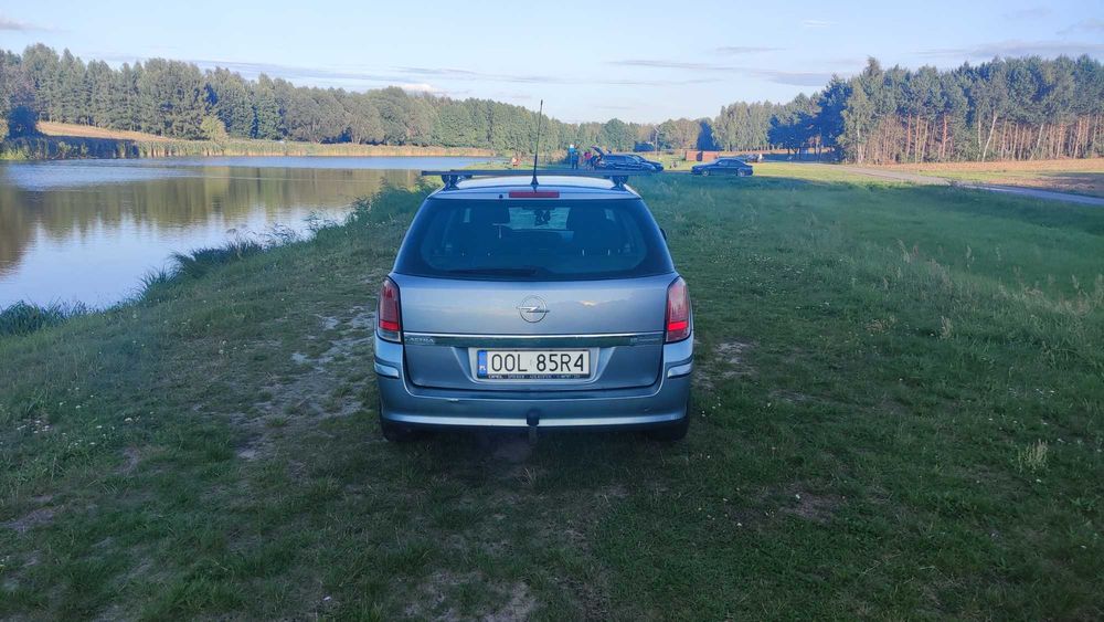 Opel Astra H kombi 1.6 benzyna/ gaz sprzedam.