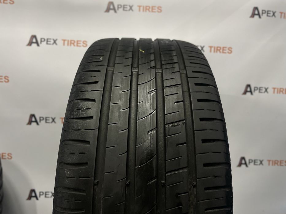 Продам шину розпаровку літо Barum 225/45 R17