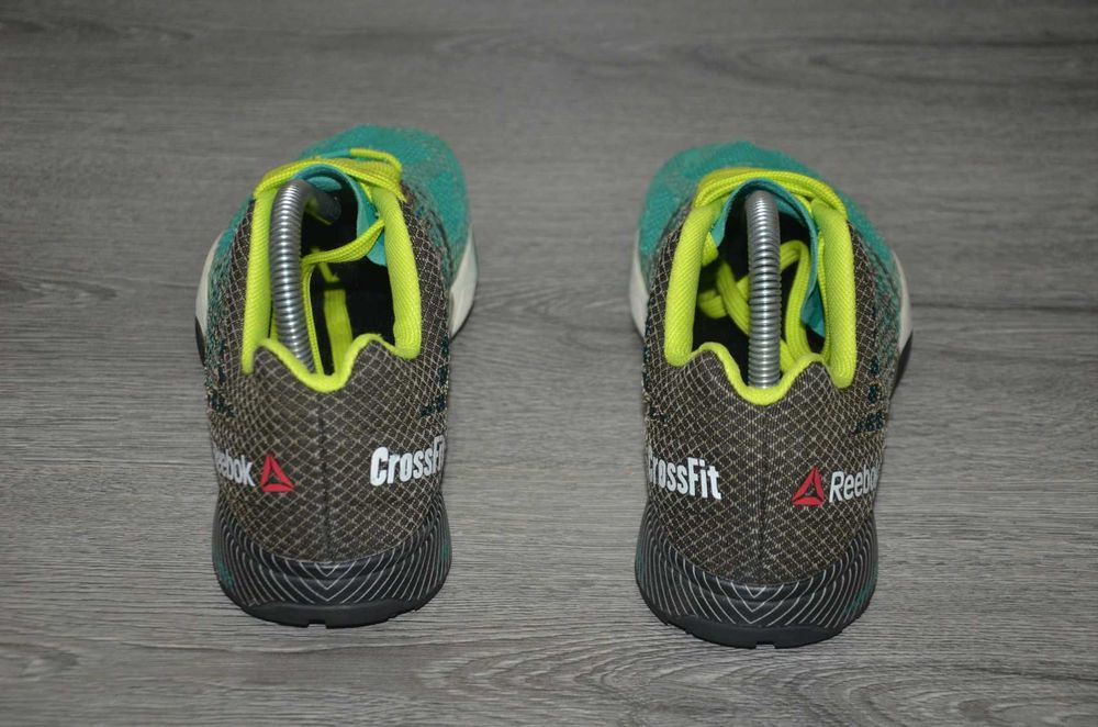 Продам кросівки Фірма Reebok .