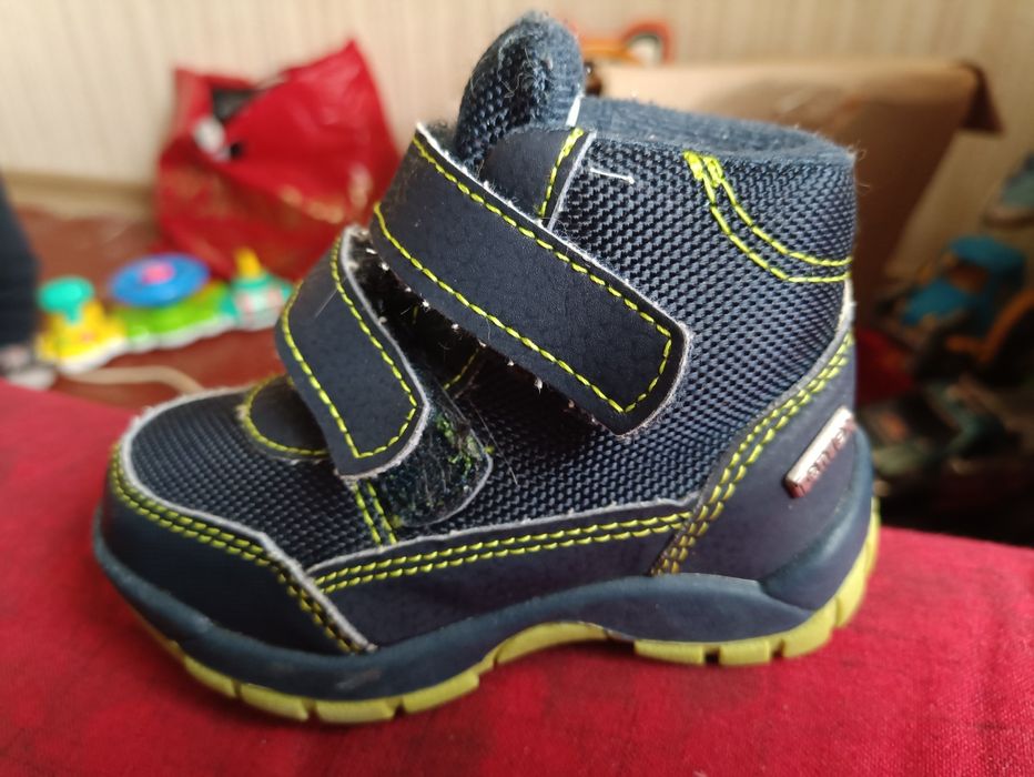 Ботинки размер 21