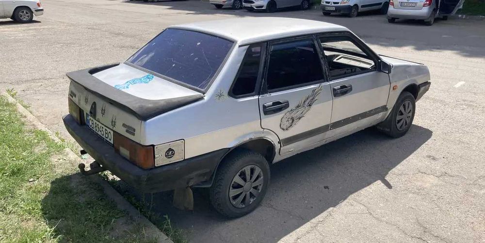 ВАЗ 21099 автомобіль на газу