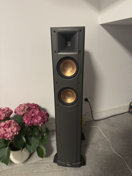 Klipsh RF 52 Black reference