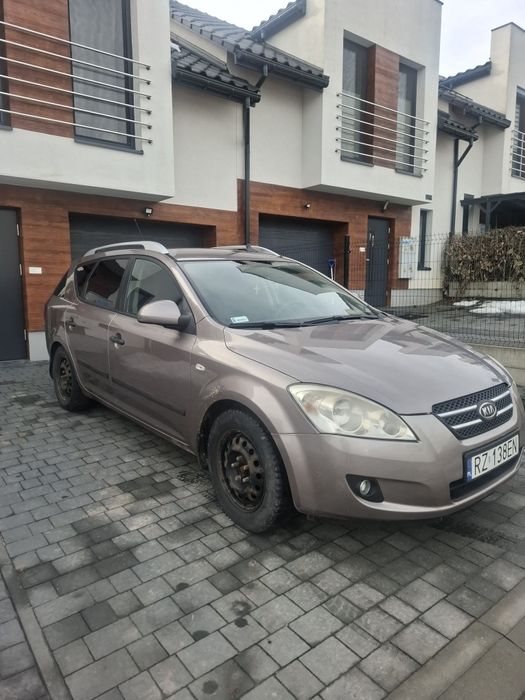 Kia ceed 1,6 benzyna + gaz