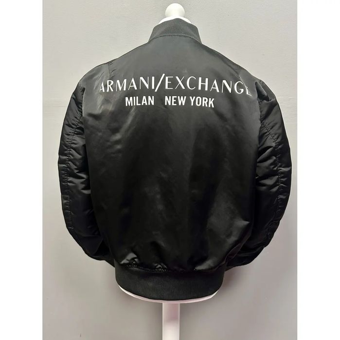 Чорна Куртка бомбер вітровка Armani Exchange
