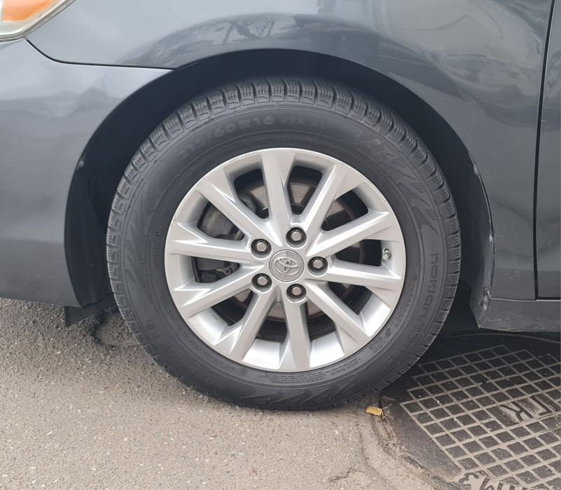 Дискі тойота камрі 50, 55, скати nokian nordman RS2 215/60 R16, 1шт