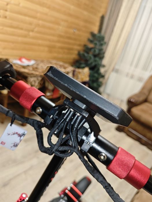 Продам самокат Kugo m4 pro max+ 23 ah, повний привід 2000W . Ключ nfs