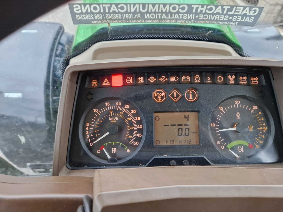 Ciągnik John Deere 6820