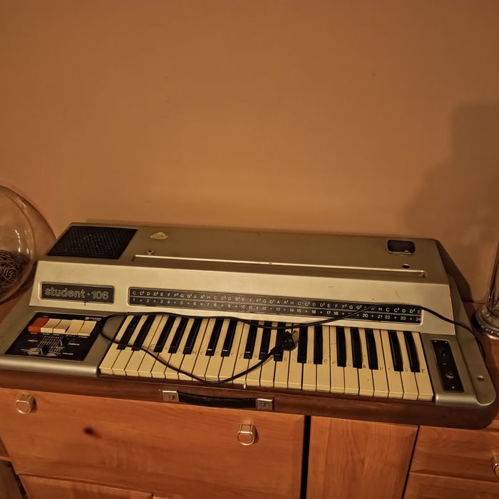 Organy Student 106. Sprawne.