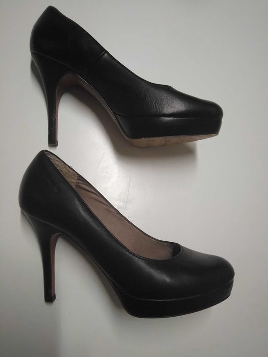 Tamaris szpilki skóra 40