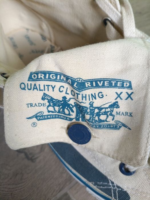 Кеды Levi's 43р.(28см)