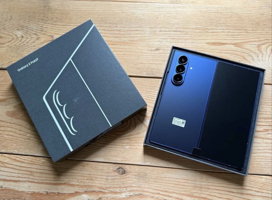 Samsung Z Fold 7 512GB Azul NOVO c/caixa, fatura e garantia