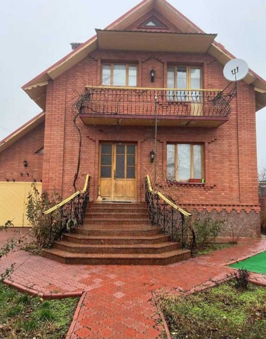 Сдаю дом в Октябрьском 5комнат. Скважина.