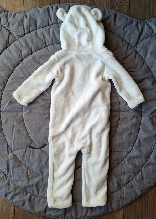 Kombinezon niemowlęcy