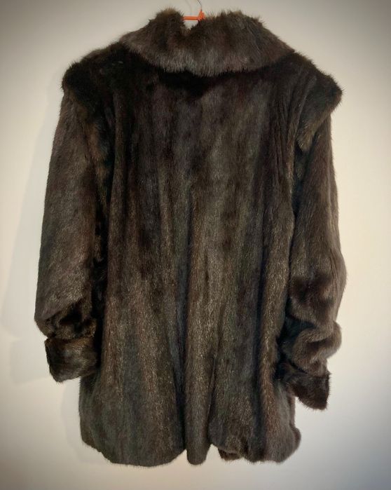 Шуба норкова великого розміру!