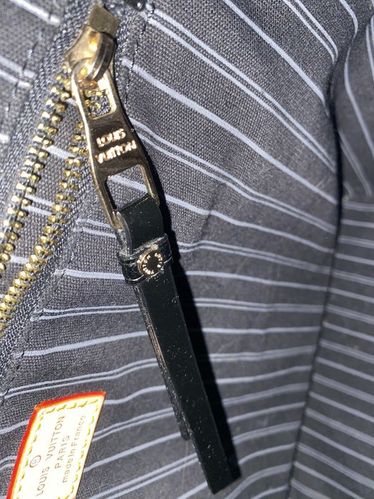 Черная лаковая Сумка chanel