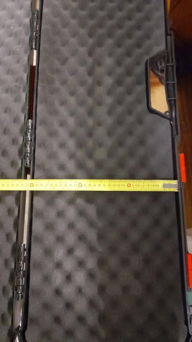 Caixa rigida para carabina.