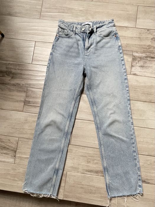 Джинси ZARA прямого крою