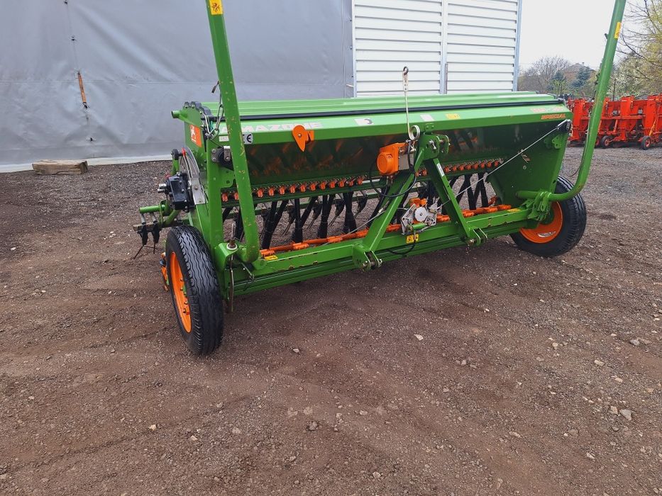 Siewnik zbożowy Amazone D9 Special  3m stan idelany nie lemken kuhn