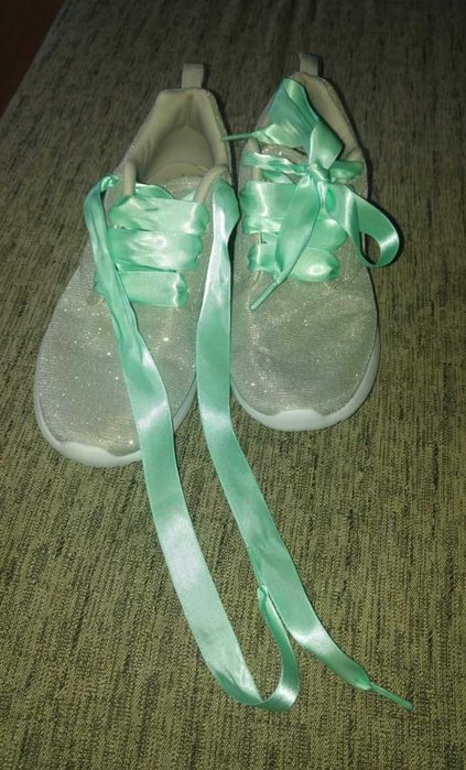 Ténis brilhantes usados 1x