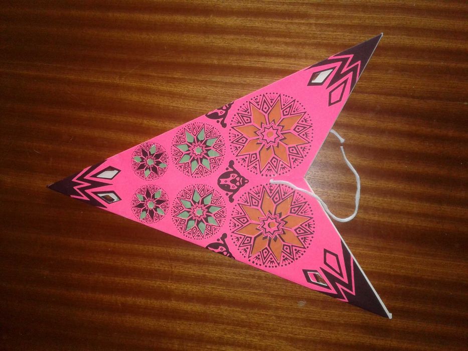 Estrela de papel nova (várias cores)