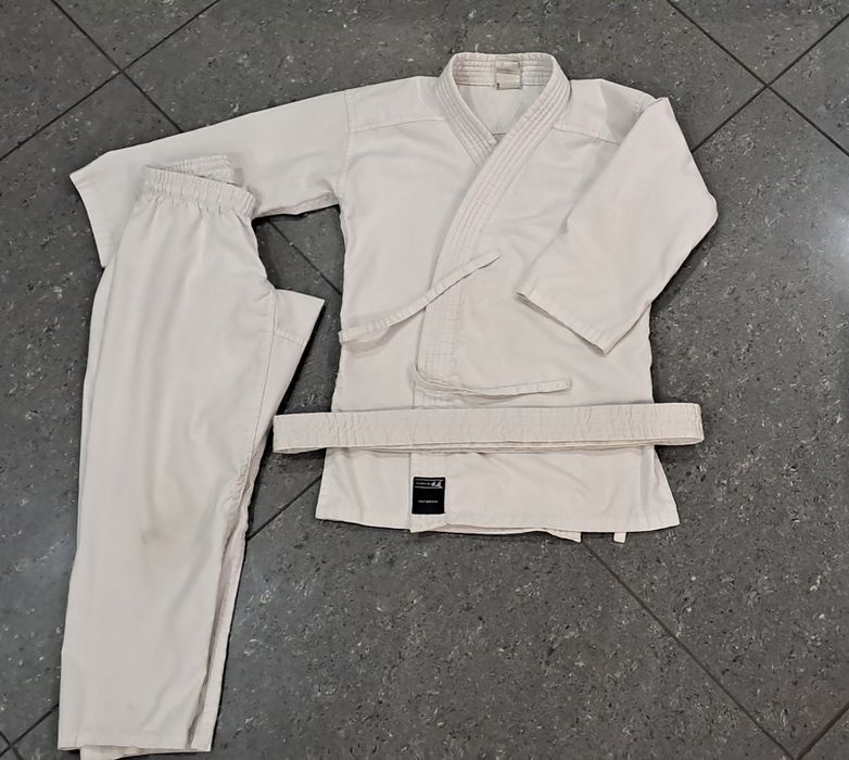 Kimono karate, aikido 134