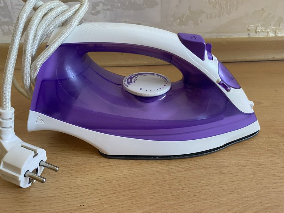 Продам праску philips
