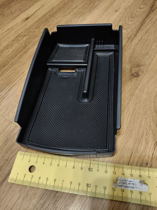 Podłokietnik wkładka półka schowek Volkswagen Passat B6 B7 CC