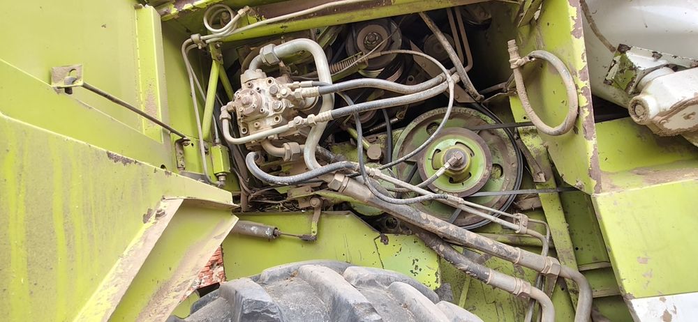 Claas dominator 106 Przygotowany do żniw !