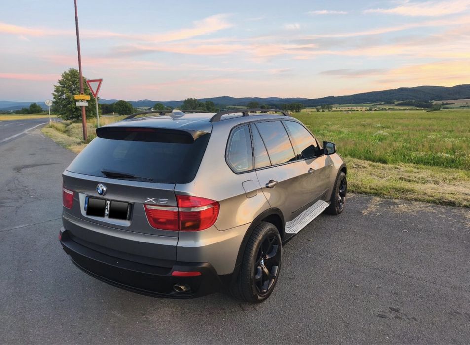 Na sprzedaż BMW X5 E70 z 2008 roku