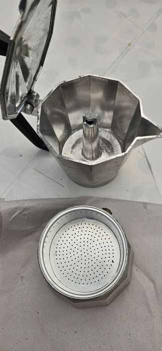 Cafeteira de alumínio